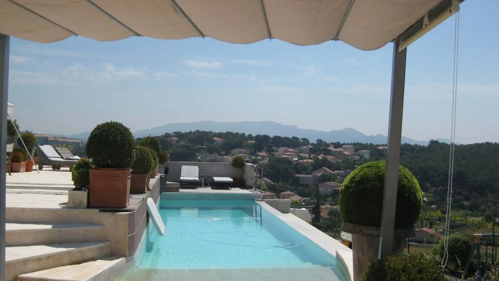 Bed & Breakfast La Villa Blanche Marseille