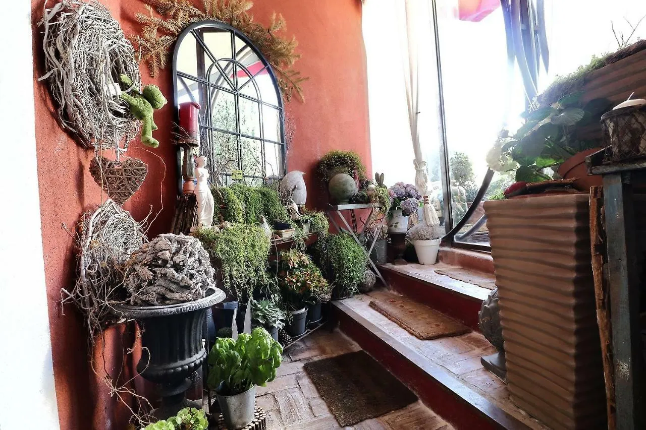 *** Bed & Breakfast La Villa Blanche Marseille France
