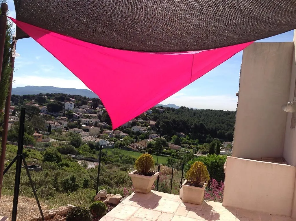 La Villa Blanche Marseille 3*,