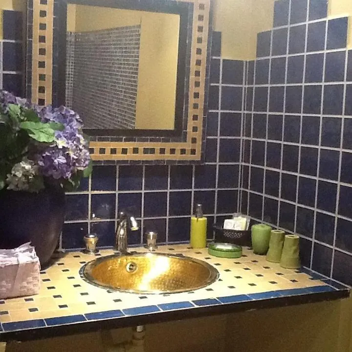 Bed & Breakfast La Villa Blanche Marseille